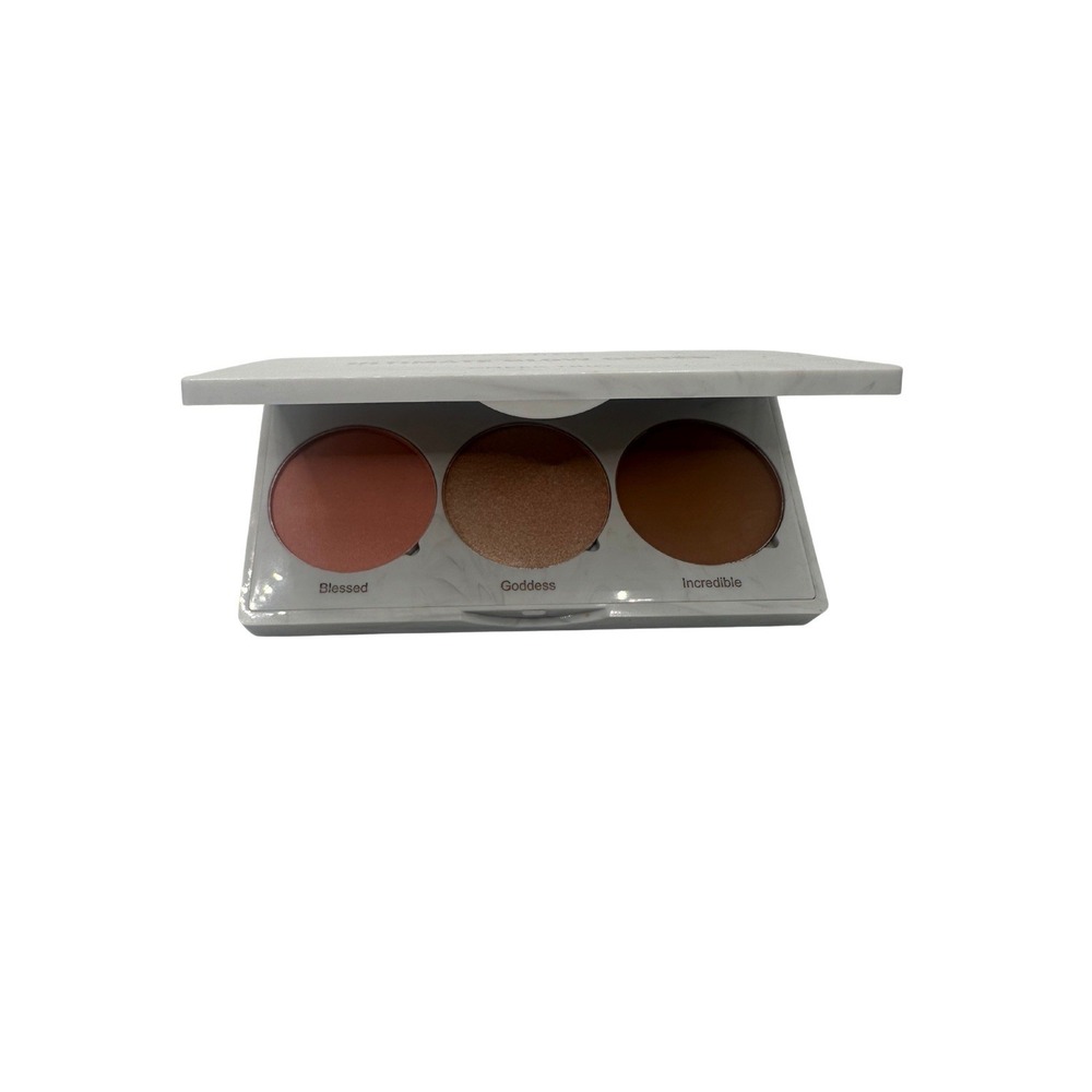 REALHER Ultimate Glow Getter Cheek Trio: Blush, Highlighter, Bronzer 3-in-1 NEW